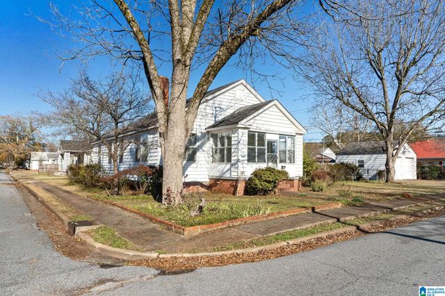 302 CHARLES STREET, Talladega, AL 35160