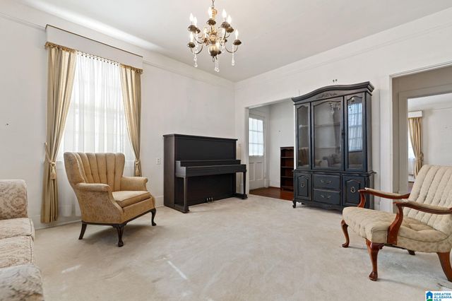 302 CHARLES STREET, Talladega, AL 35160