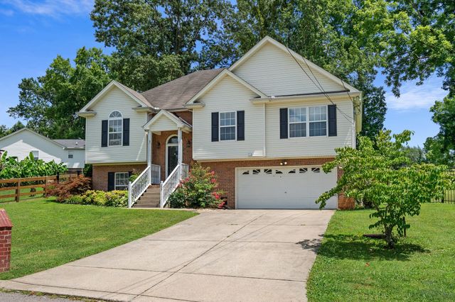207 S Aztec Dr, White House, TN 37188