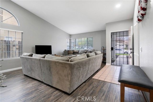 388 Buckingham, San Jacinto, CA 92583