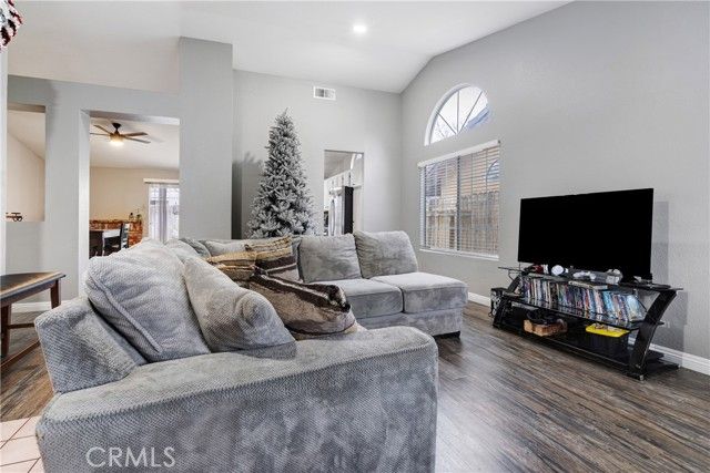 388 Buckingham, San Jacinto, CA 92583