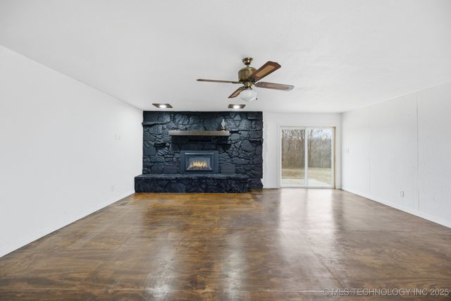 35064 W 321st Street S, Bristow, OK 74010