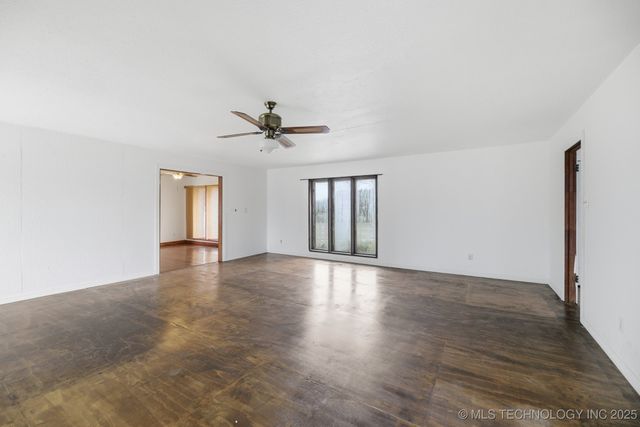 35064 W 321st Street S, Bristow, OK 74010