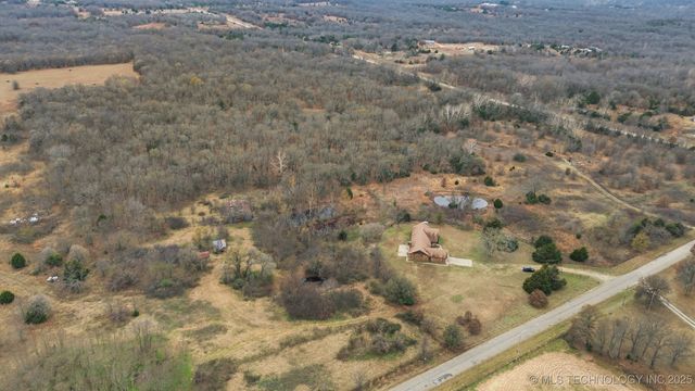 35064 W 321st Street S, Bristow, OK 74010