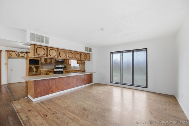 35064 W 321st Street S, Bristow, OK 74010