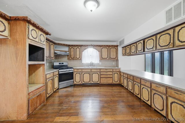 35064 W 321st Street S, Bristow, OK 74010