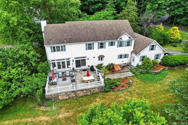 22 Indian Wells Road, Brewster, NY 10509
