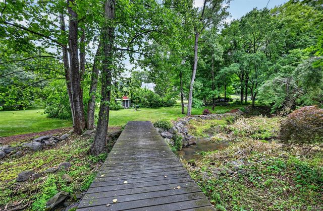 22 Indian Wells Road, Brewster, NY 10509