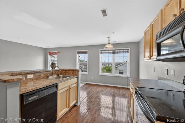 3922 Forester Boulevard, Auburn Hills, MI 48326