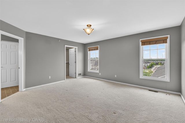 3922 Forester Boulevard, Auburn Hills, MI 48326