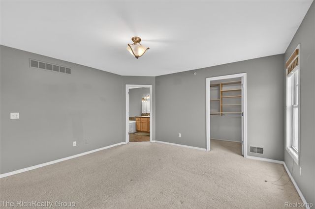 3922 Forester Boulevard, Auburn Hills, MI 48326