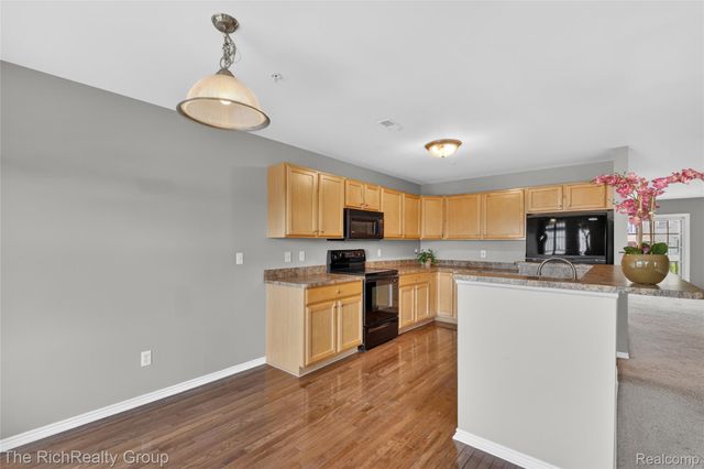3922 Forester Boulevard, Auburn Hills, MI 48326