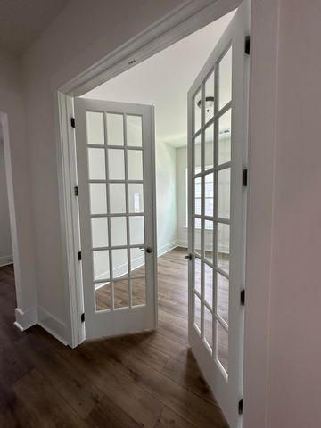 139 Summerwind Drive, Summerville, SC 29486