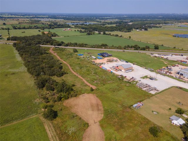 000 W Highway 114, Paradise, TX 76073