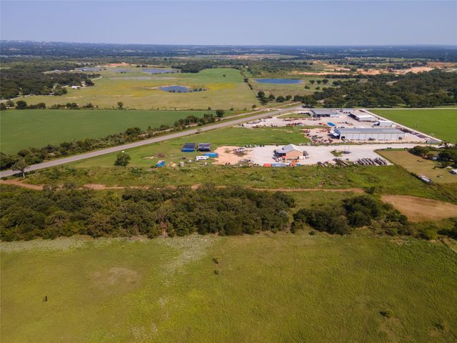 000 W Highway 114, Paradise, TX 76073