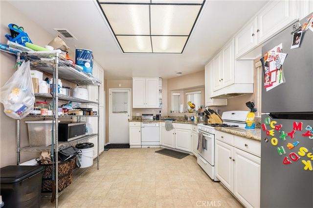 9722 Walnut Street, Bellflower, CA 90706