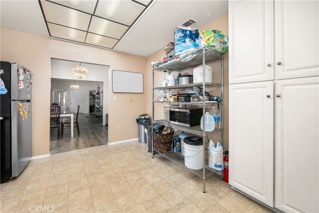 9722 Walnut Street, Bellflower, CA 90706