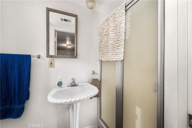 9722 Walnut Street, Bellflower, CA 90706