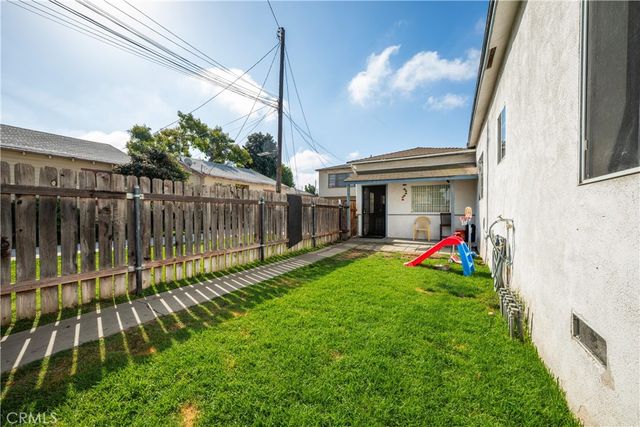 9722 Walnut Street, Bellflower, CA 90706