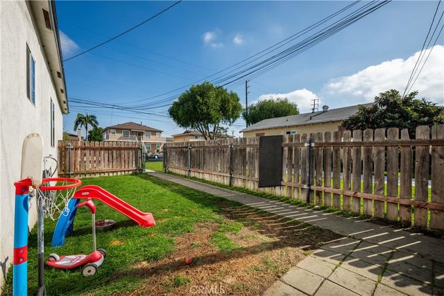 9722 Walnut Street, Bellflower, CA 90706