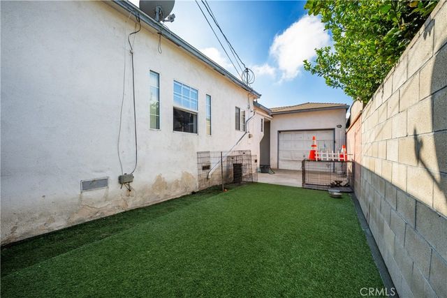 9722 Walnut Street, Bellflower, CA 90706