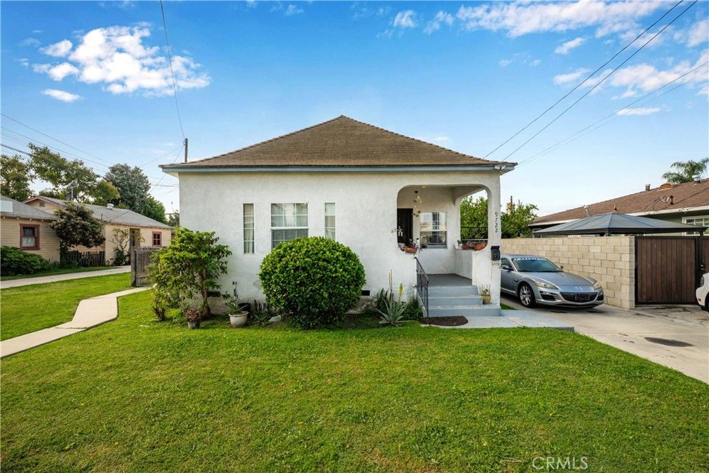 9722 Walnut Street, Bellflower, CA 90706