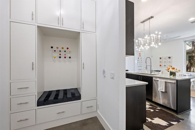 2118 Brackenridge ST 5, Austin, TX 78704