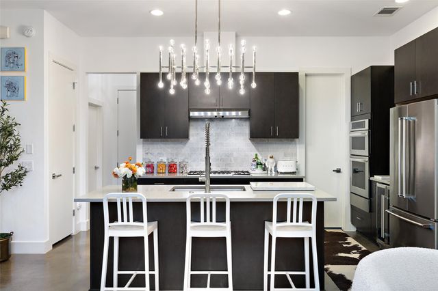 2118 Brackenridge ST 5, Austin, TX 78704