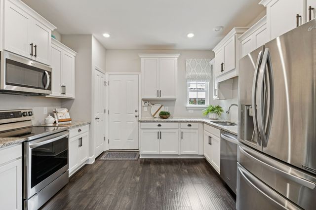 2061 Kirkwall Dr, Nolensville, TN 37135