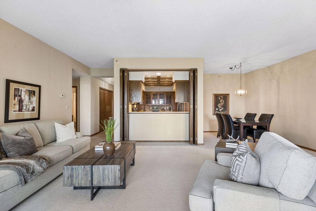 1235 Yale Place 908, Minneapolis, MN 55403 — photo 5