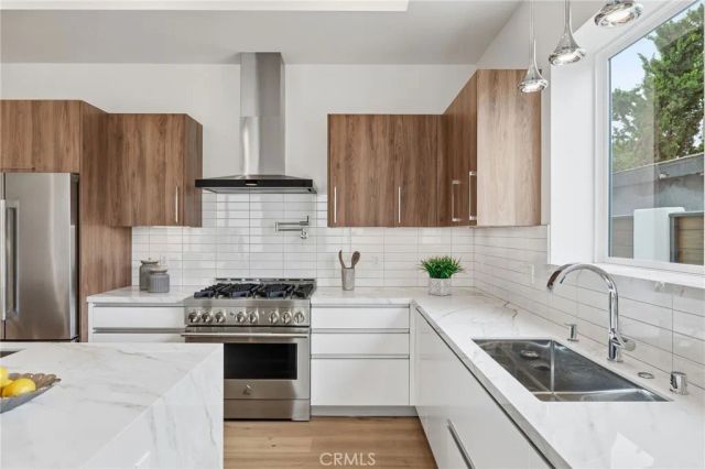 2413 CURTIS AVENUE A, Redondo Beach, CA 90278