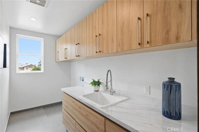 2413 CURTIS AVENUE A, Redondo Beach, CA 90278