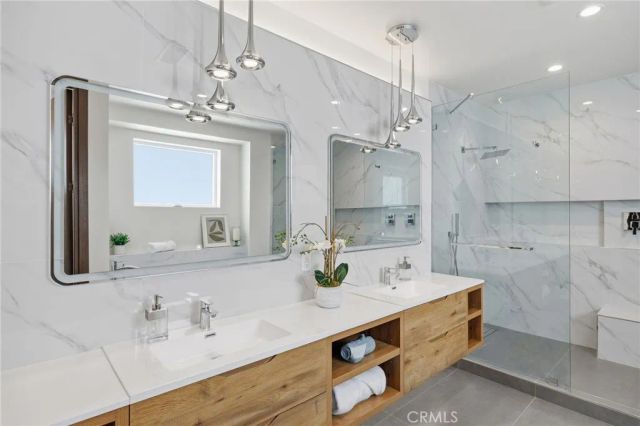 2413 CURTIS AVENUE A, Redondo Beach, CA 90278