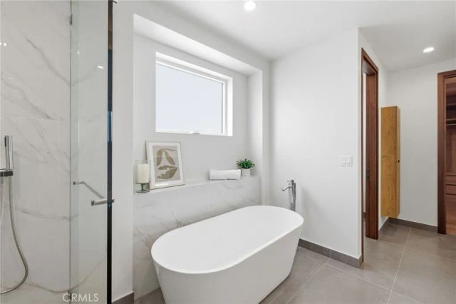 2413 CURTIS AVENUE A, Redondo Beach, CA 90278