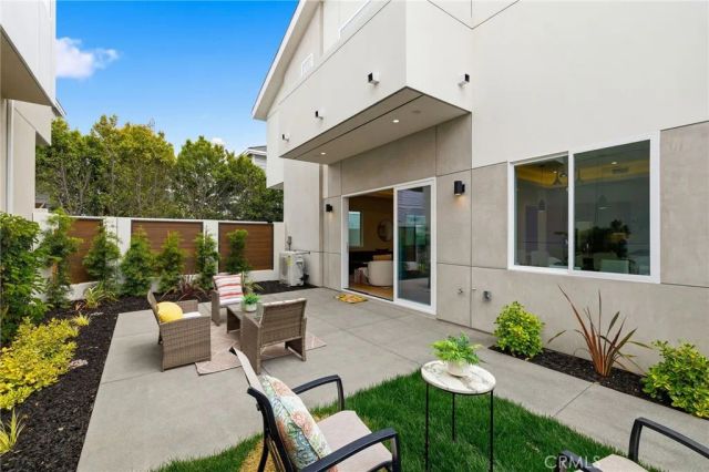 2413 CURTIS AVENUE A, Redondo Beach, CA 90278