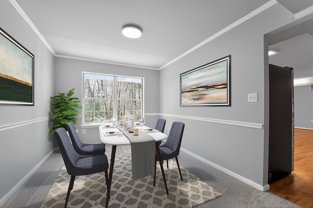 Image 11 of property listing at 1303 SHAWNEE CT, Millersville, MD 21108