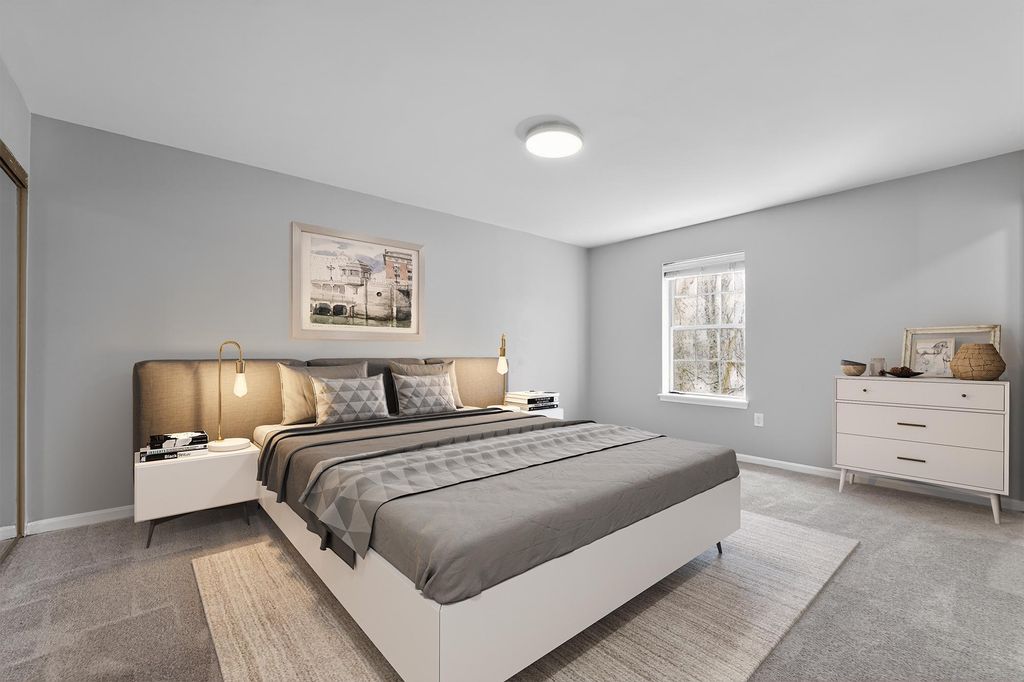 Image 22 of property listing at 1303 SHAWNEE CT, Millersville, MD 21108