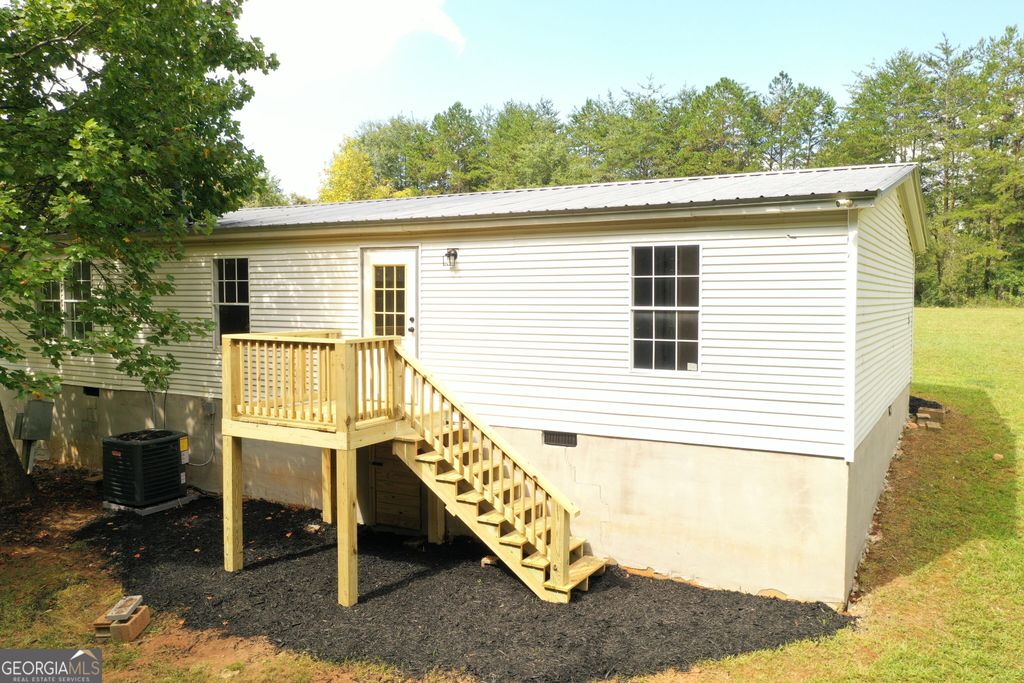 2050 Buckhorn Road, Clarkesville, GA 30523 — photo 4