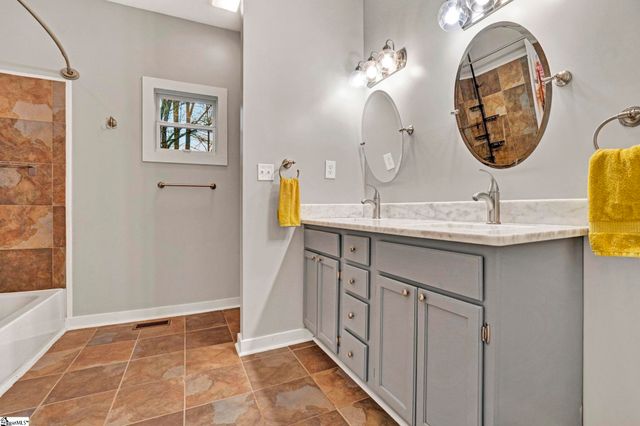 736 Three Wood Lane, Woodruff, SC 29388