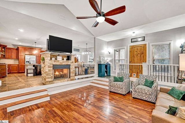 736 Three Wood Lane, Woodruff, SC 29388