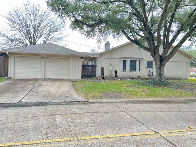 14303 Duncannon Drive, Houston, TX 77015