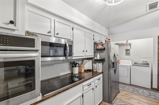 18 Eden Rock, Hilltop Lakes, TX 77871