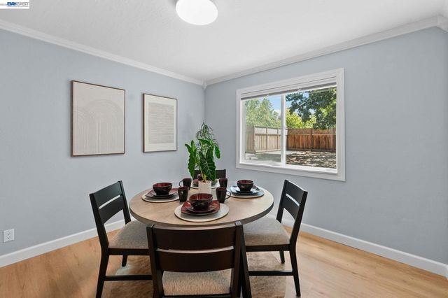 2633 Regent Rd, Livermore, CA 94550