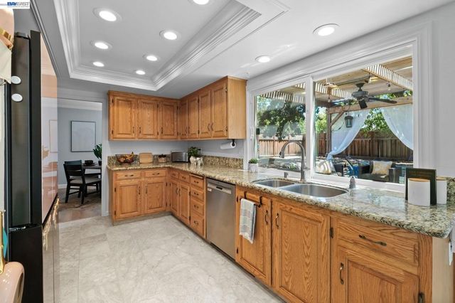 2633 Regent Rd, Livermore, CA 94550