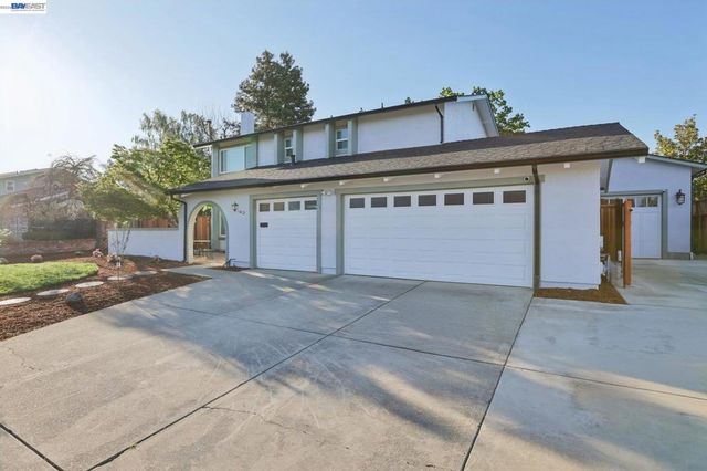 2633 Regent Rd, Livermore, CA 94550