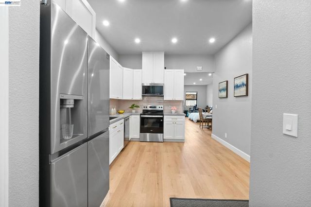 2633 Regent Rd, Livermore, CA 94550