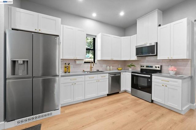 2633 Regent Rd, Livermore, CA 94550