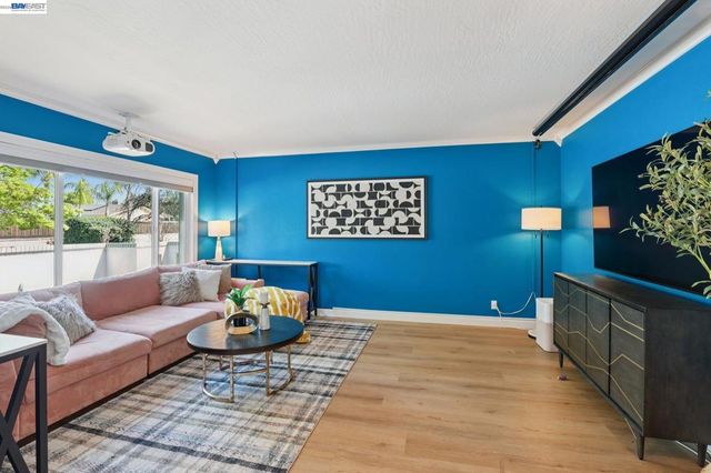 2633 Regent Rd, Livermore, CA 94550