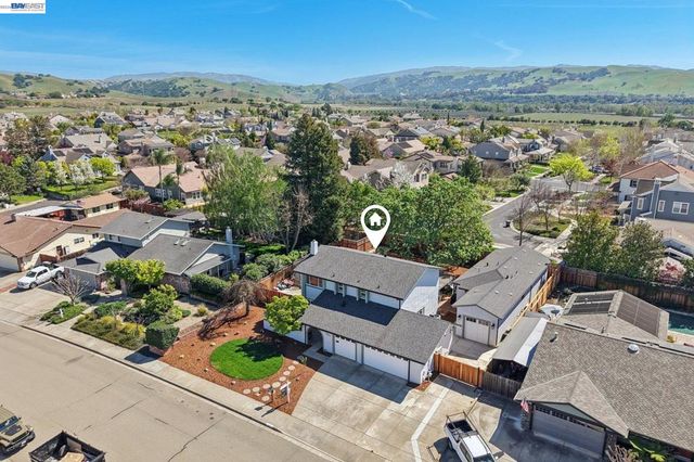 2633 Regent Rd, Livermore, CA 94550