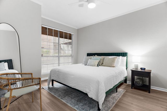 8545 Midpark Road 51, Dallas, TX 75240